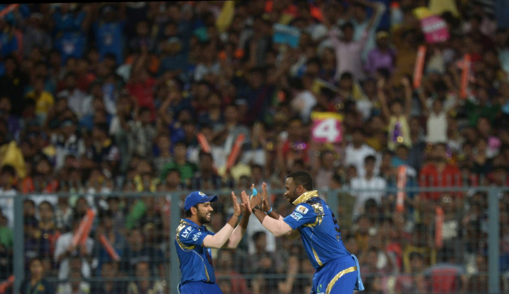 Mumbai players celebrate