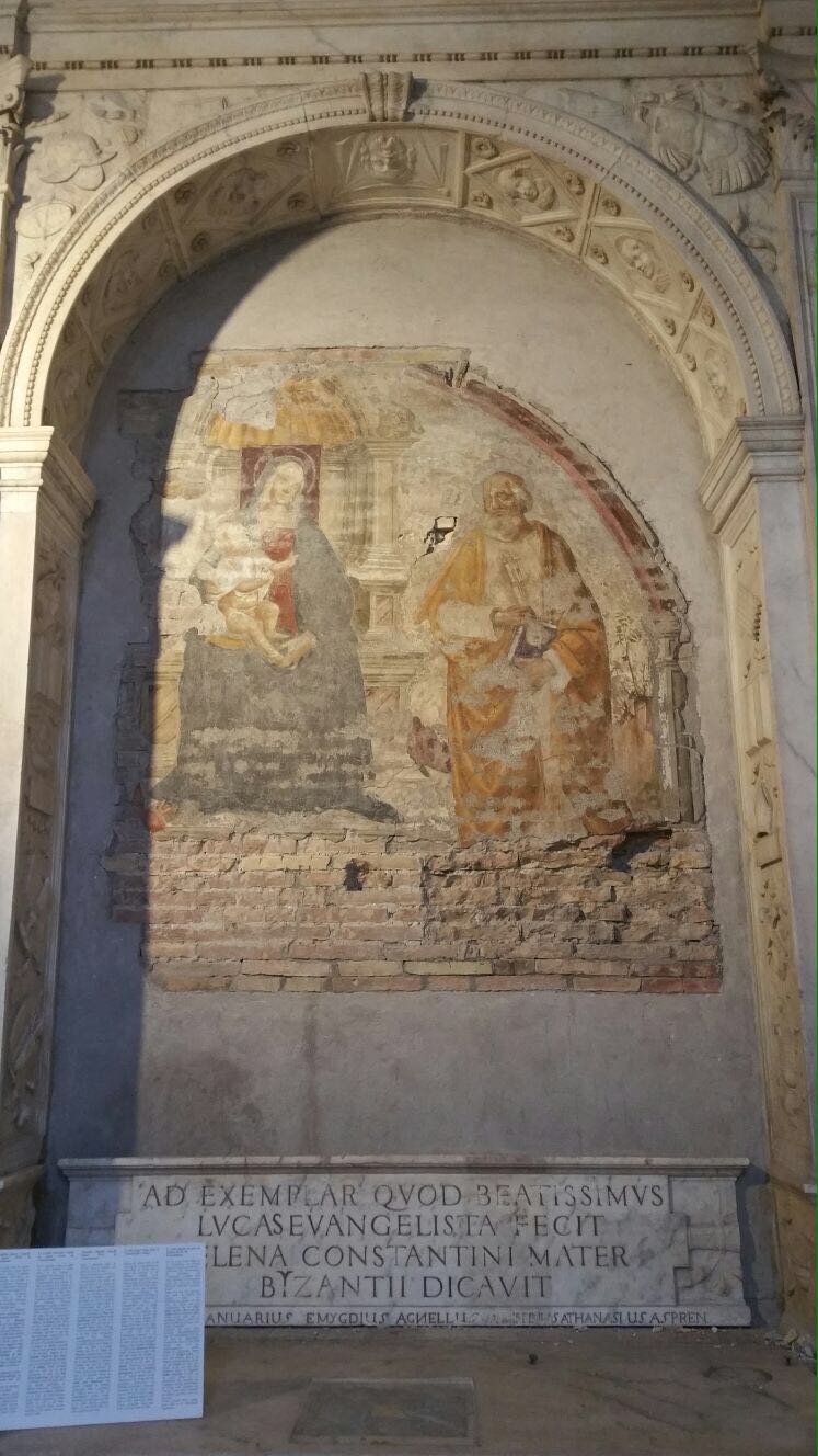 San Giovanni Maggiore Fresco damaged