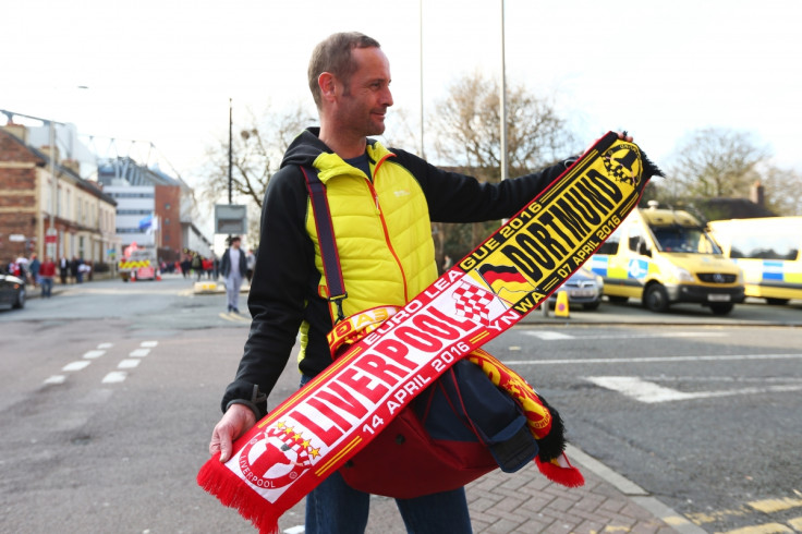 Dortmund/Liverpool scarf