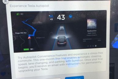 Tesla Autopilot trial now free for all customers
