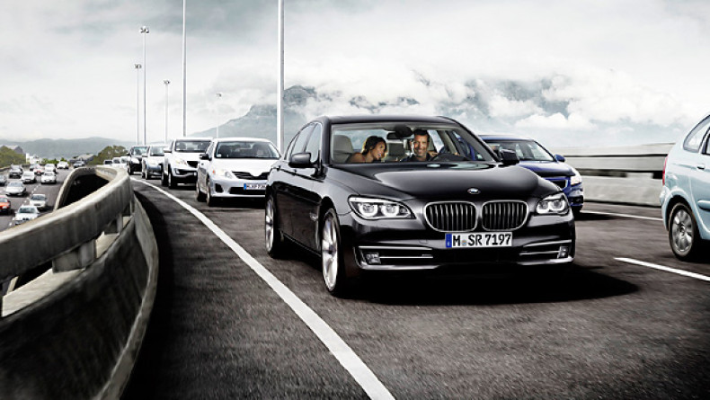BMW 7-Series with traffic jam assistant