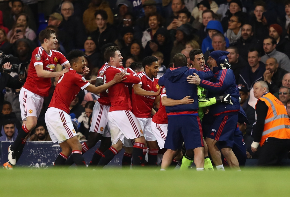 Manchester United crowned U21 champions after beating Spurs with last