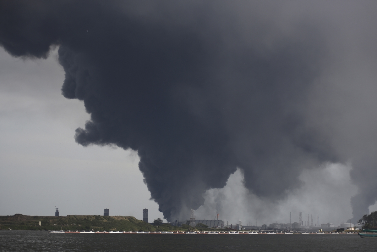 Mexico: Oil Plant Explosion In Veracruz Kills Three And Injures At ...