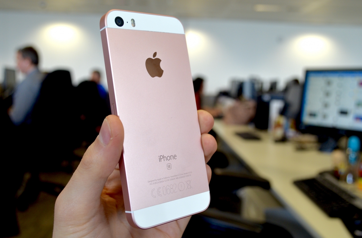 Iphone pink sales rose gold