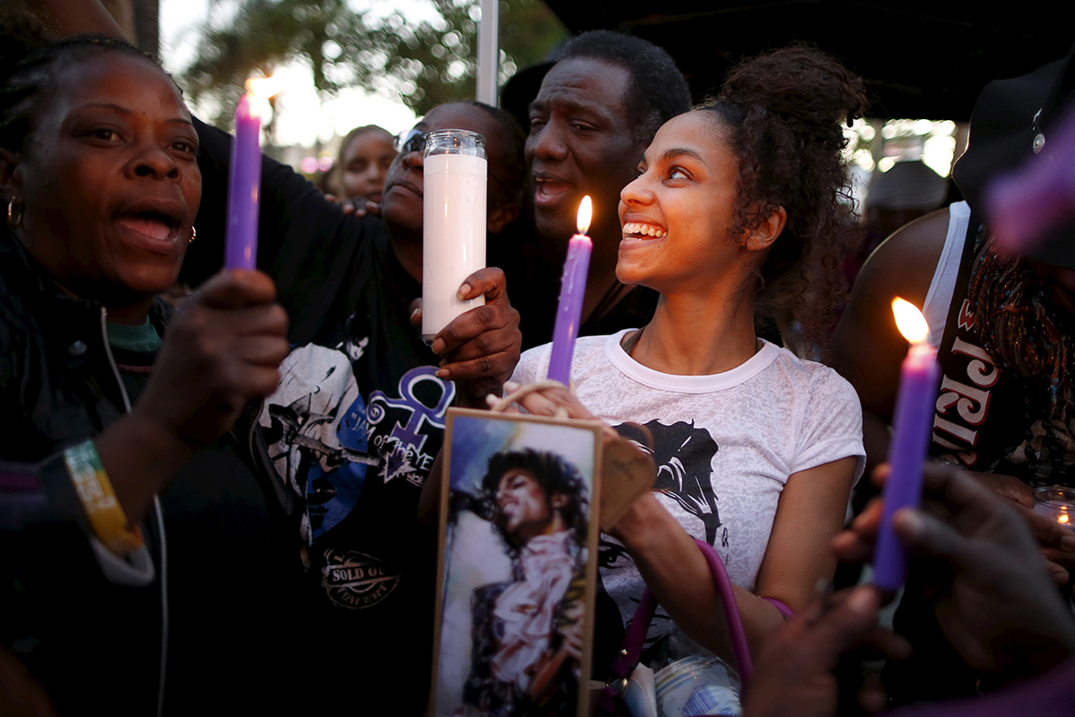 Prince fans pay tribute to the pop star with purple-themed street ...