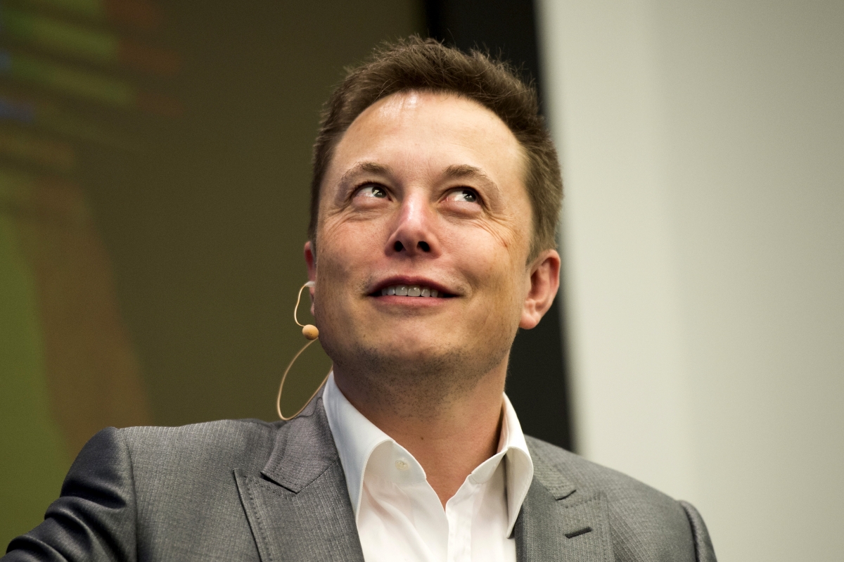 Tesla: Elon Musk is dreaming big again about public ...