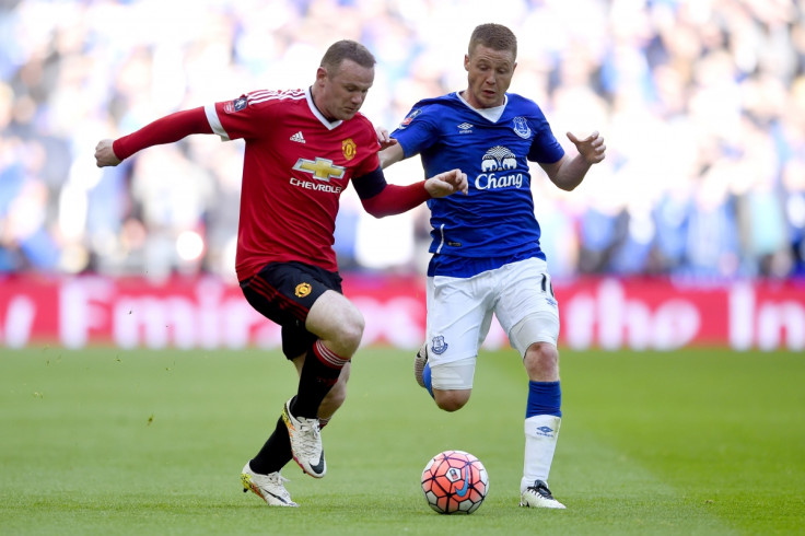 Rooney on the ball for United