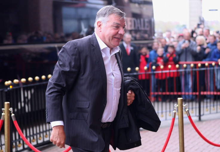 Sam Allardyce arrives before kick-off