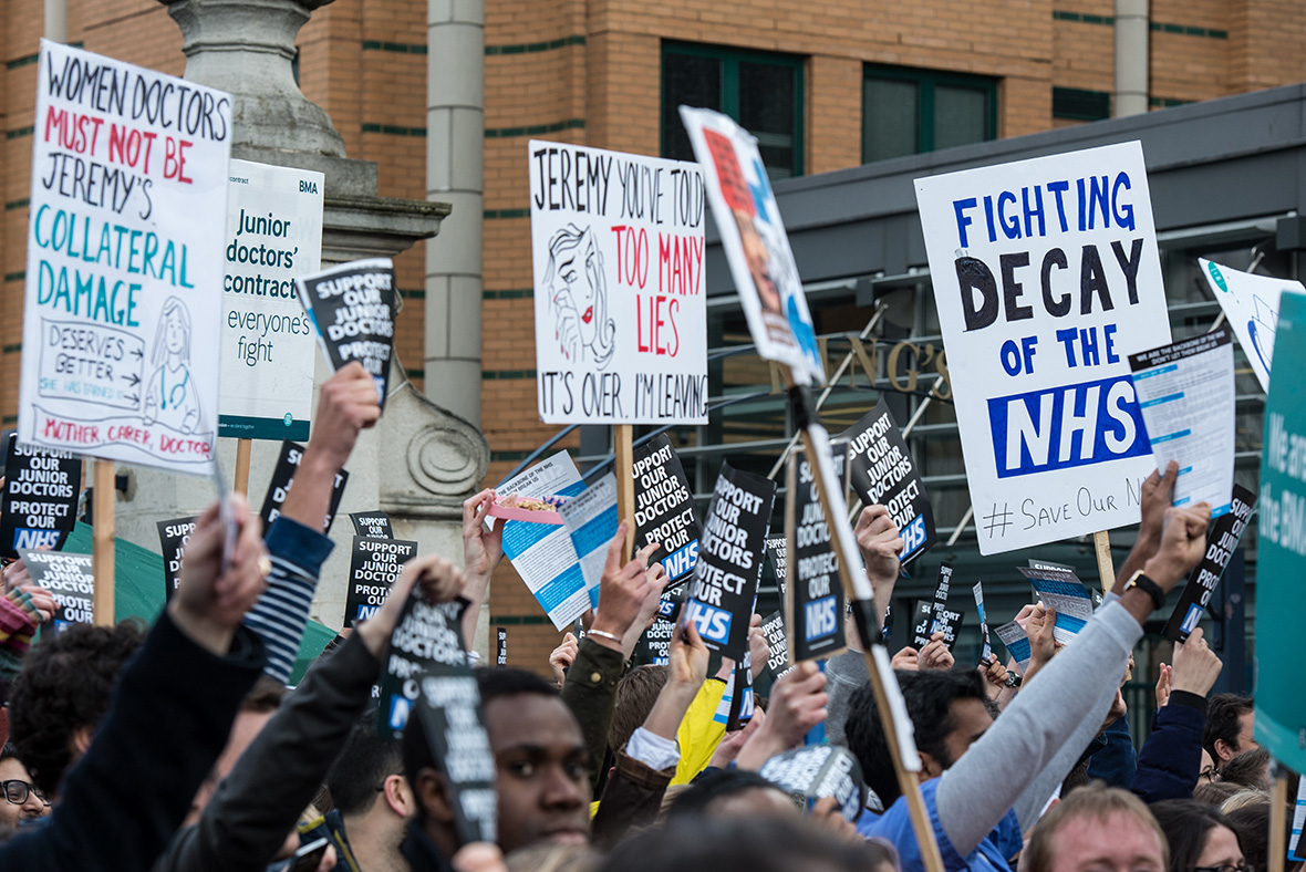 Junior Doctors Contract Deal Finally Reached Following Intense Talks   Junior Doctors Strike 