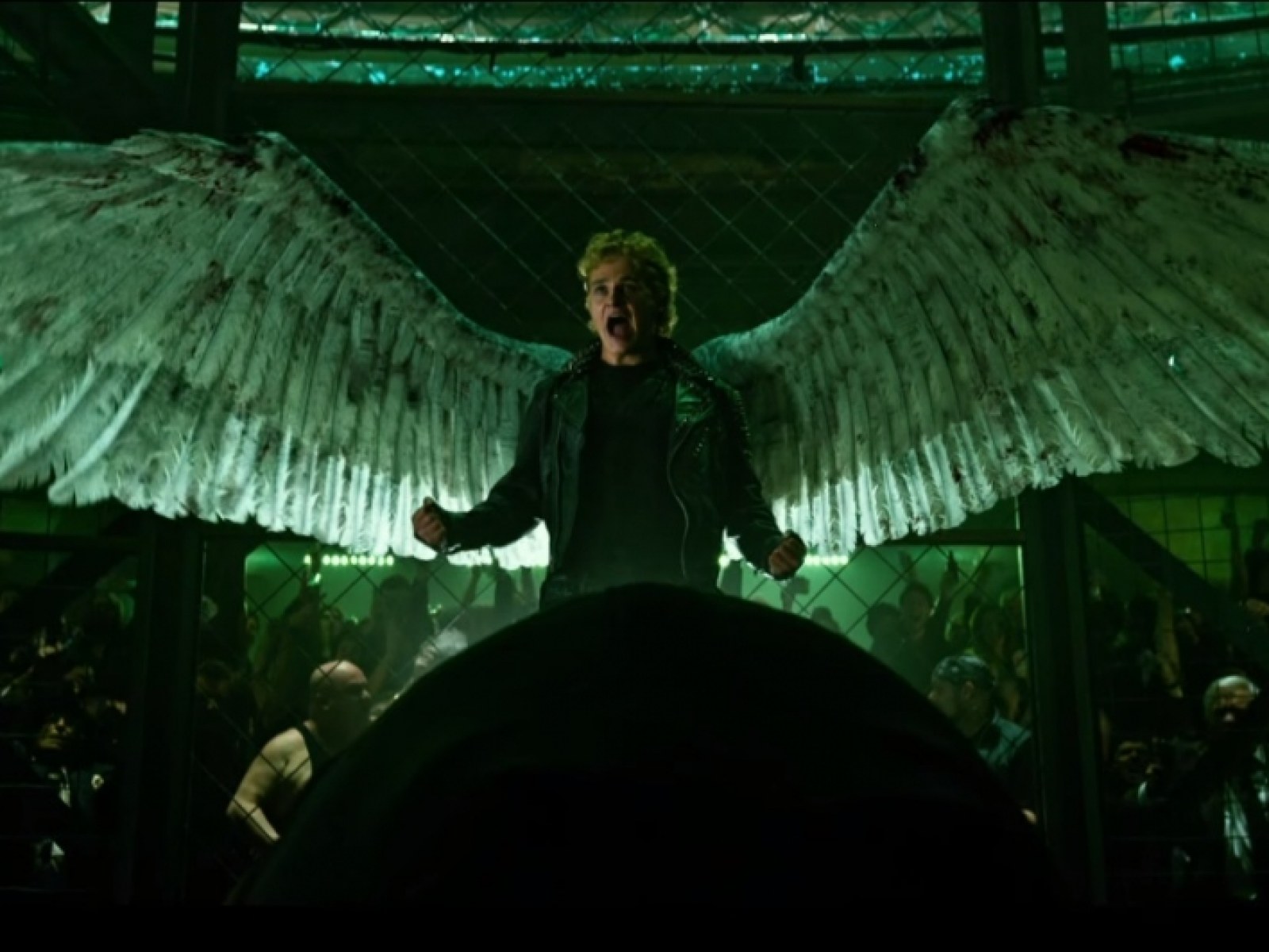 X-Men: Apocalypse sneak-peek pits a cage-fighting Angel against Nightcrawler