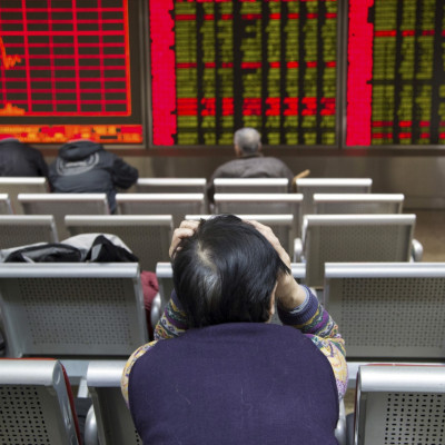 Asian markets: China Shanghai Composite volatile while WTI crude prices slumped and the US dollar strengthens