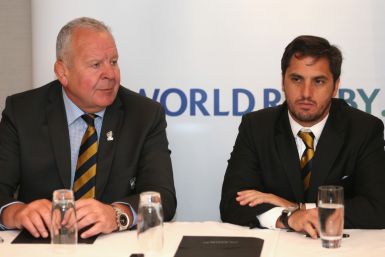 Bill Beaumont and Agustin Pichot