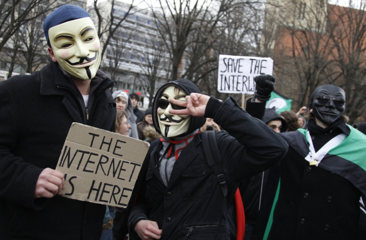 UK government to clamp down online piracy UK government to clamp down online piracy