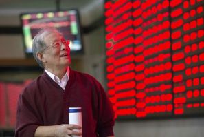 Asian markets: China Shanghai Composite gains despite weak economic data