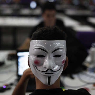 Wannabe Anonymous teen hacker shut down 444 school websites to "remind teachers they are incompetent"