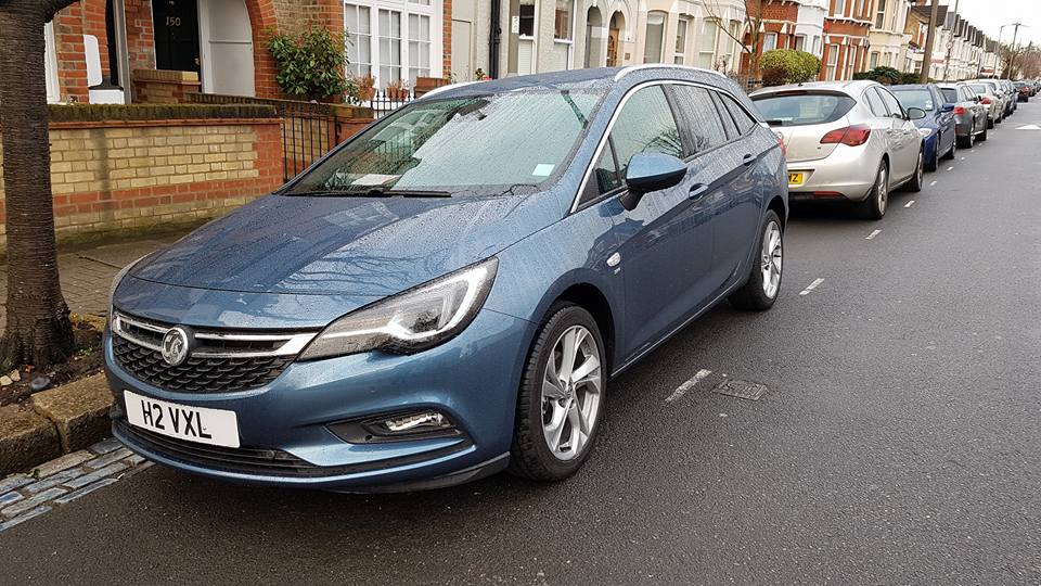 vauxhall astra estate 2016