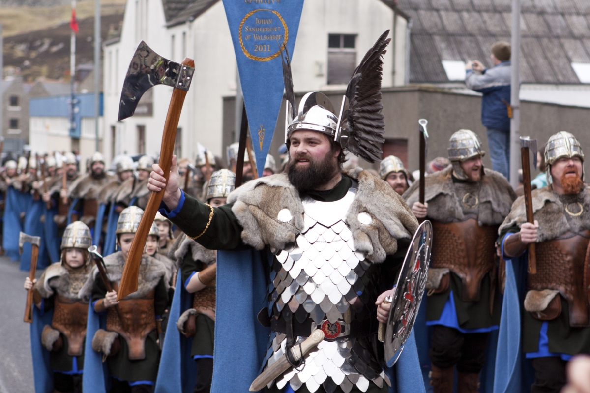 Did the Normans descend from the Vikings? What tell us about