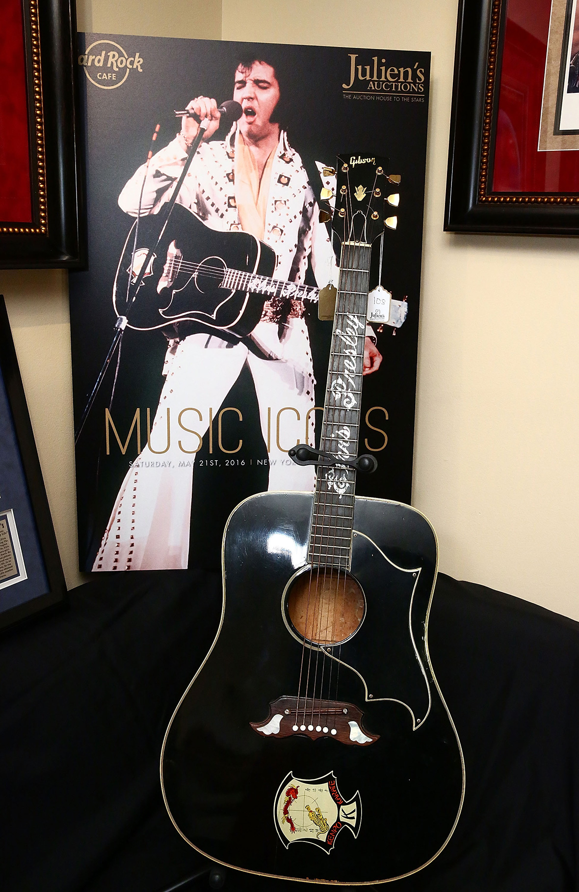 Music Icons Auction