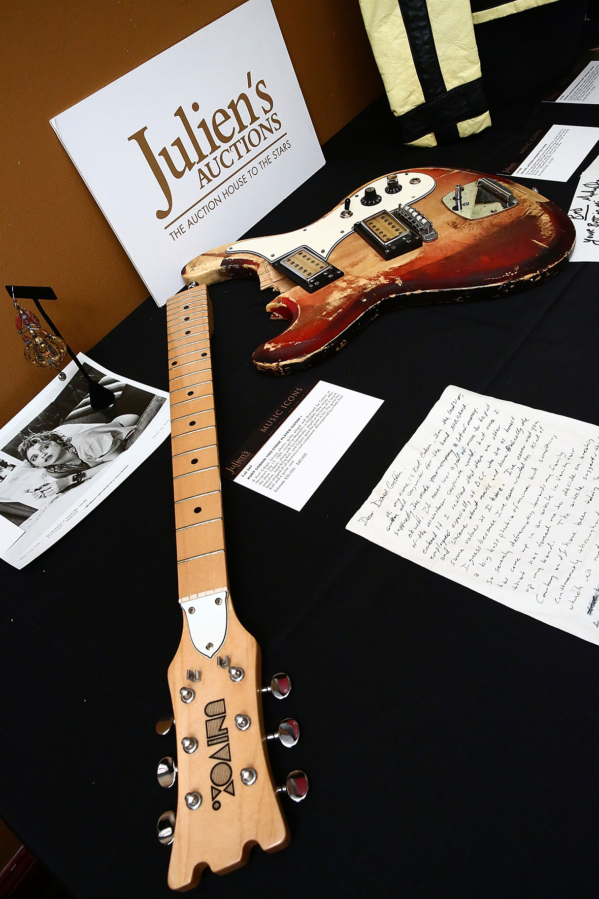 Music Icons Auction