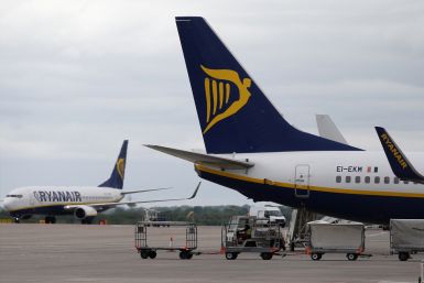 EU referendum: Ryanair launches "Fly Home to Vote Remain" bargain sale with prices starting at £15.34