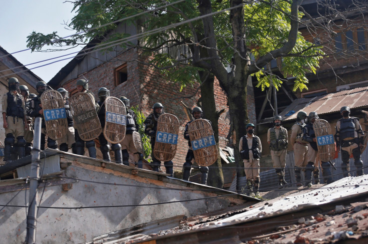 India Srinagar Kashmir shooting