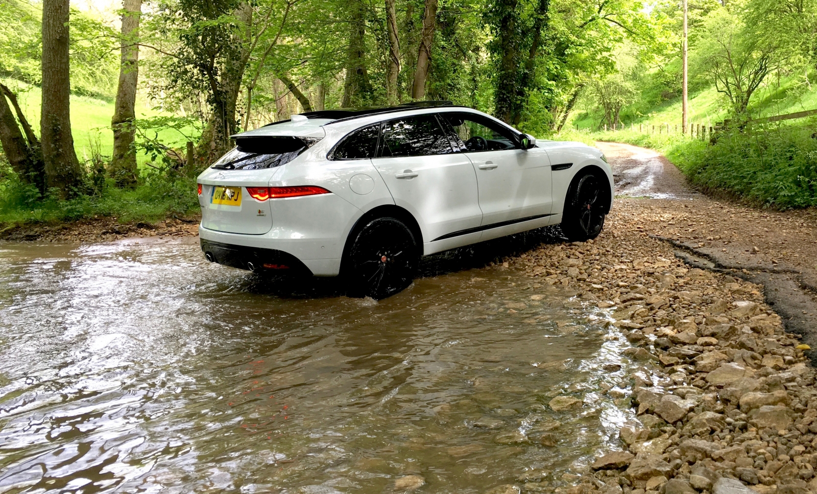 Jaguar F Pace Review