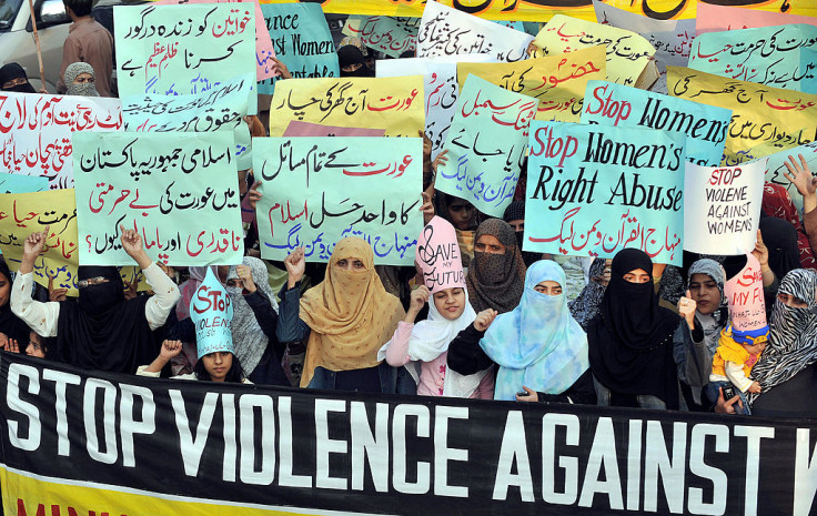 Women in Lahore protests against honour killings