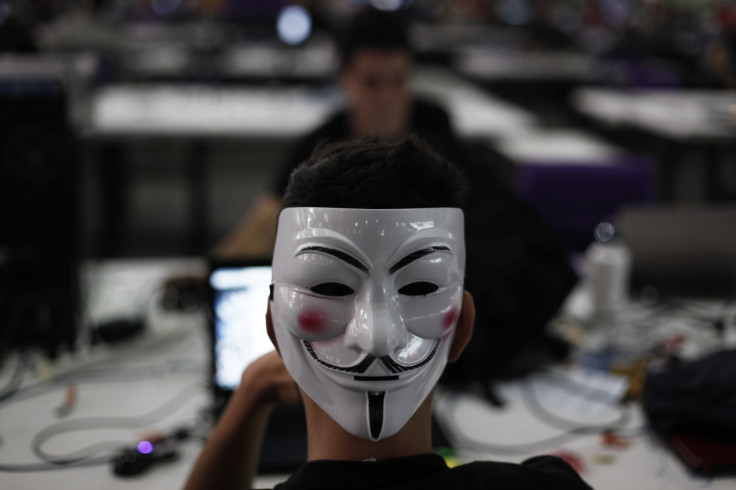 Anonymous: A look into the social dynamics of the hacktivist collective 