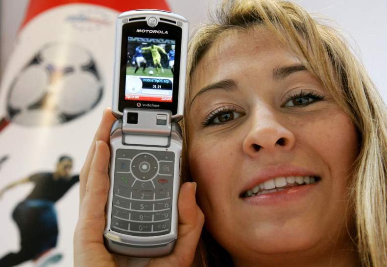 Motorola denies Razr flip phone rumours