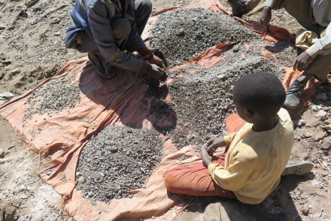 Cobalt mining by child labour in the Democratic Republic of Congo