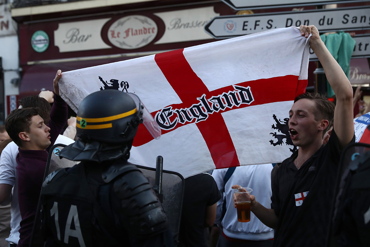 Euro 2016: Photos of clashes between England fans and riot police in Lille