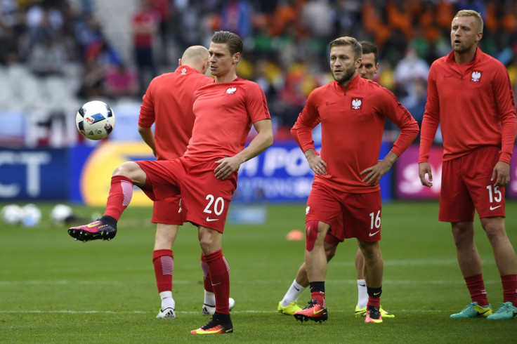 Poland players warming up
