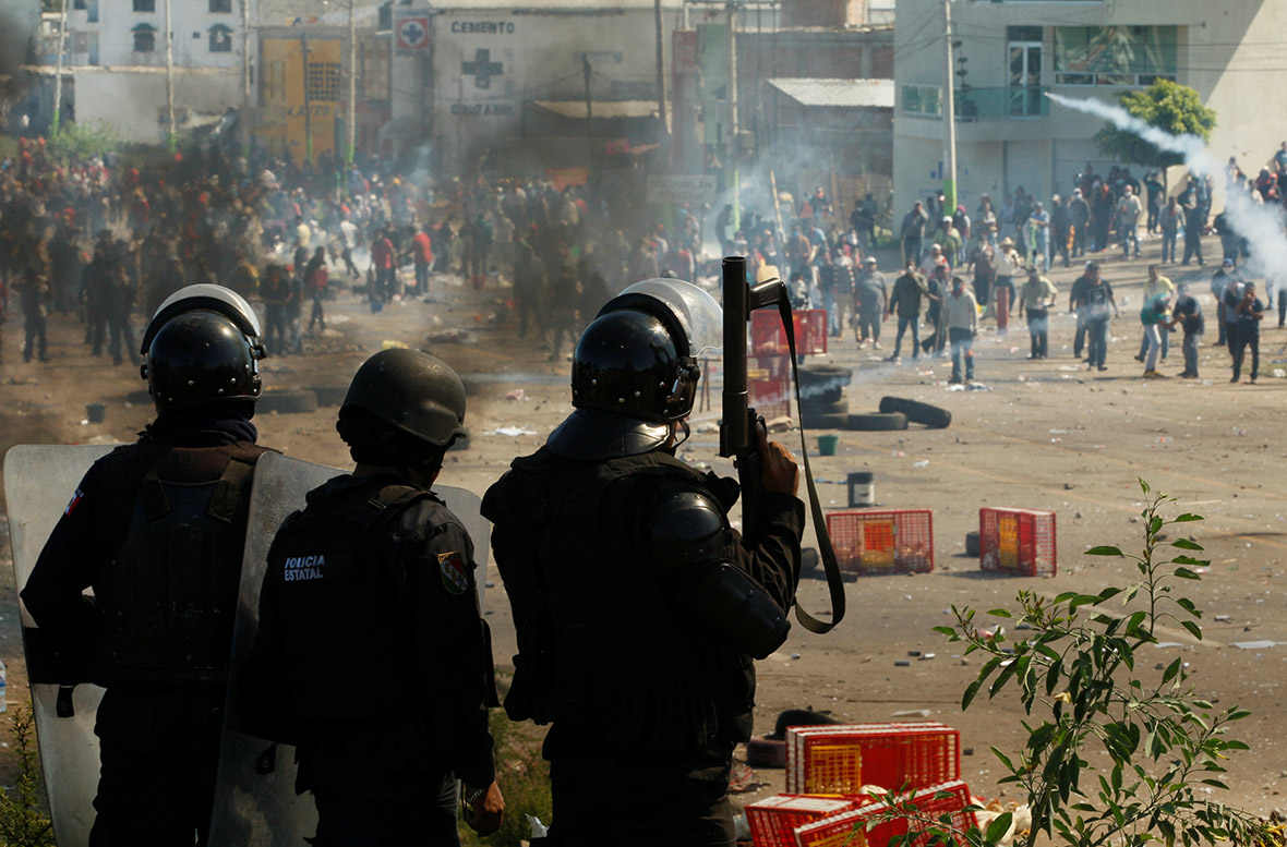 Mexico Oaxaca teachers protest