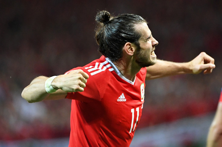 Gareth Bale celebrates