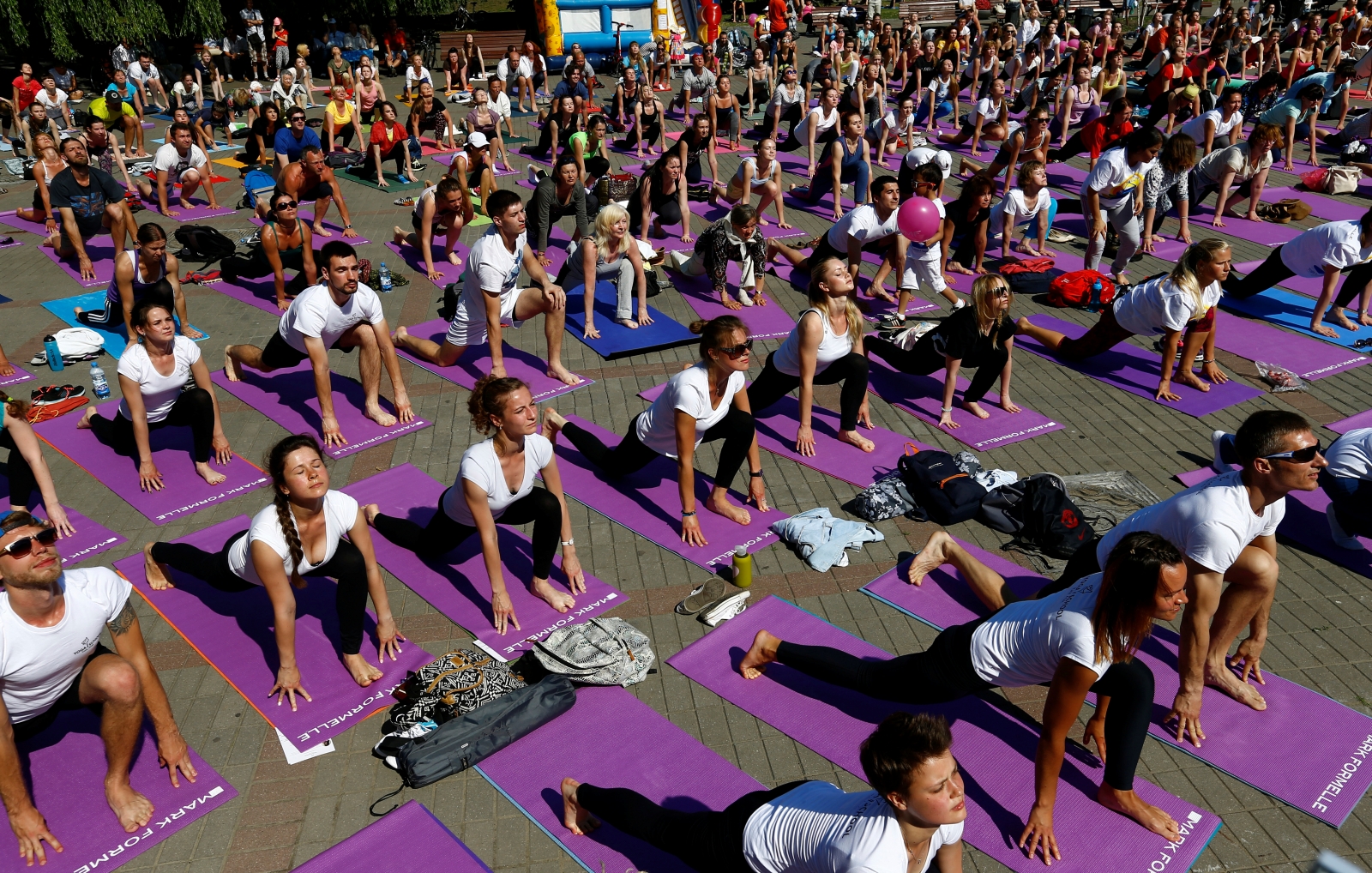 International Yoga Day 2016: Photos of how the world is ...