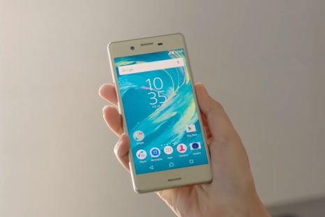 Sony Xperia X review image