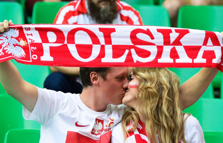 Switzerland vs Poland fans