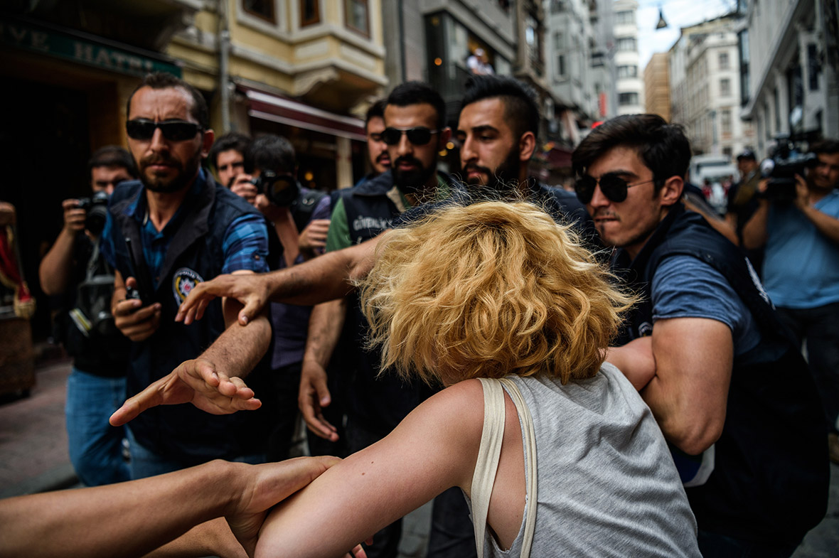 Turkey Riot Police Fire Rubber Bullets And Tear Gas At Banned Gay Pride Gathering In Istanbul