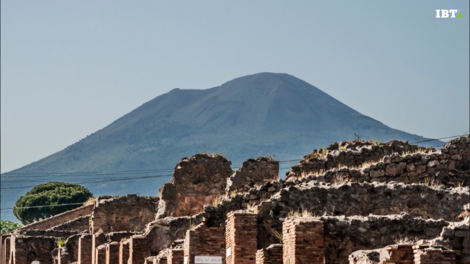 Pompeii Ancient Roman house before  Mount Vesuvius  