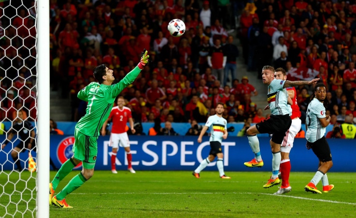 Sam Vokes finds the net