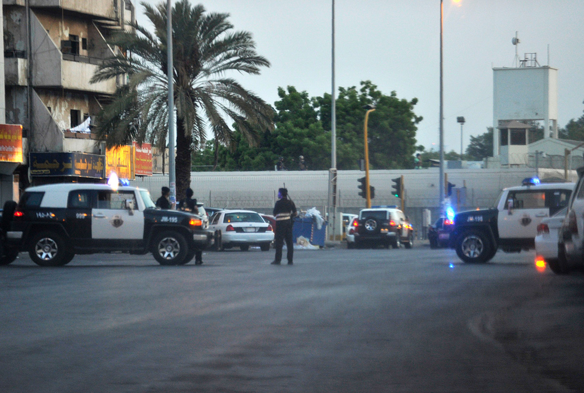 Saudi Arabia Arrests 12 Pakistanis Over Series Of Bomb Attacks | IBTimes UK