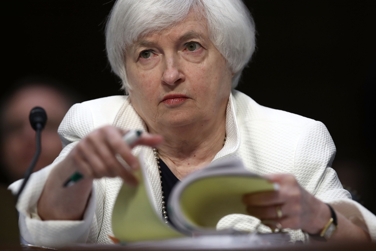 Asian markets mixed as traders await US Fed Chair Janet Yellen's speech