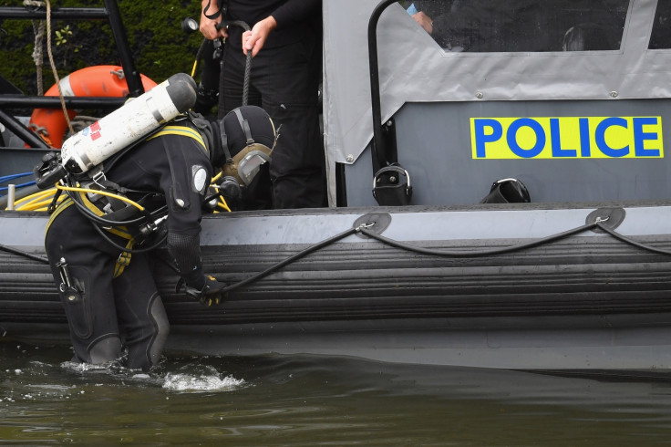 Scotland rescue divers