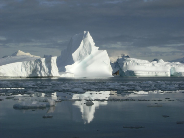 Glacier retreat ocean 