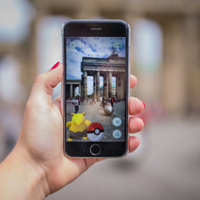 Pokemon Go fake Android app delivers first ever lockscreen malware that clicks on porn ads