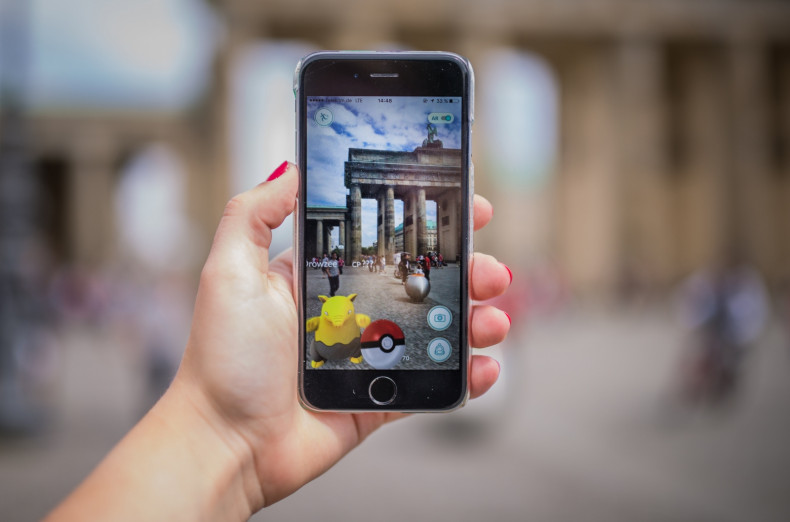 Pokemon Go fake Android app delivers first ever lockscreen malware that clicks on porn ads