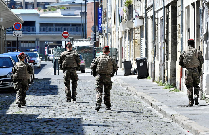 Soldiers Bordeaux