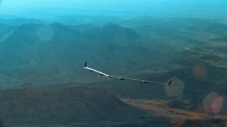 Facebook solar-powered drone Aquila
