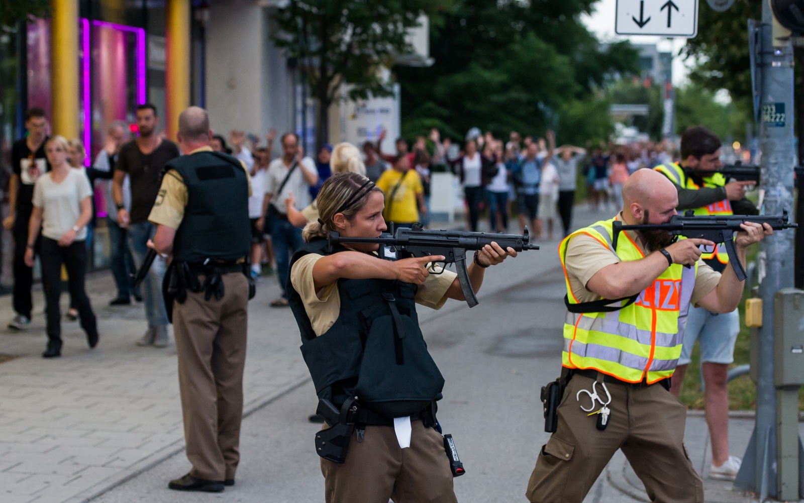 Munich shooting several centre shopping killed bbc people