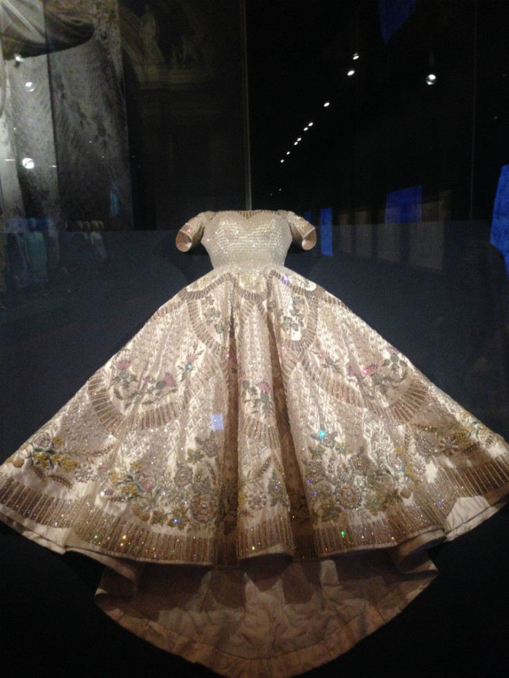 fashioning a reign exhibition